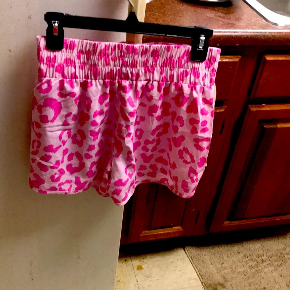 SHEIN vac pink leopard print never been worn